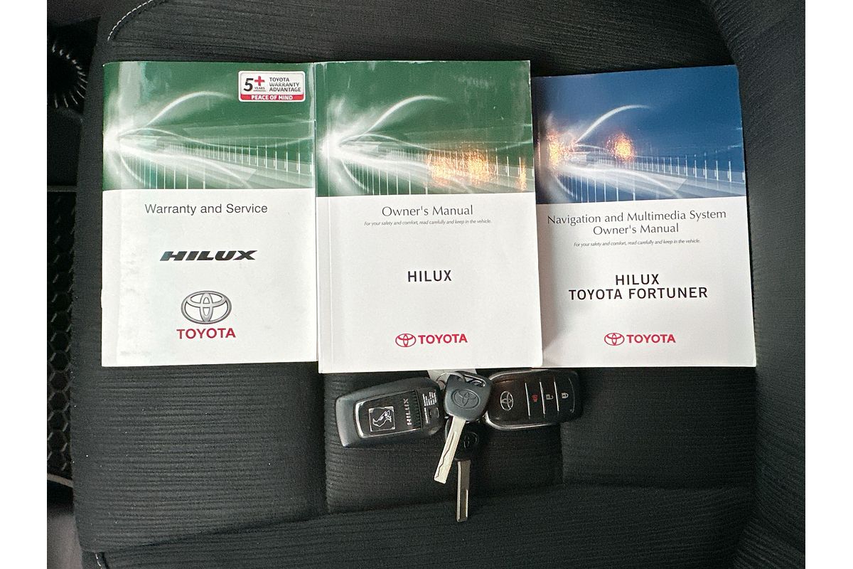 2019 Toyota Hilux SR5 GUN126R 4X4