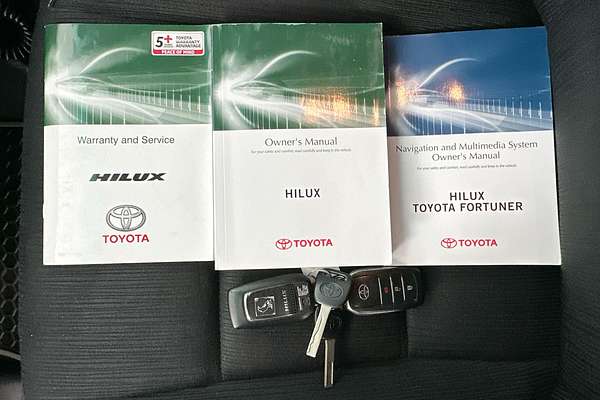 2019 Toyota Hilux SR5 GUN126R 4X4