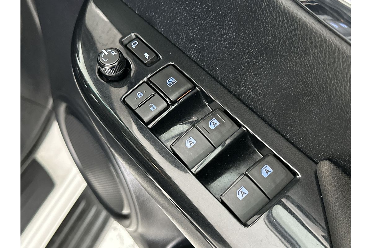 2019 Toyota Hilux SR5 GUN126R 4X4