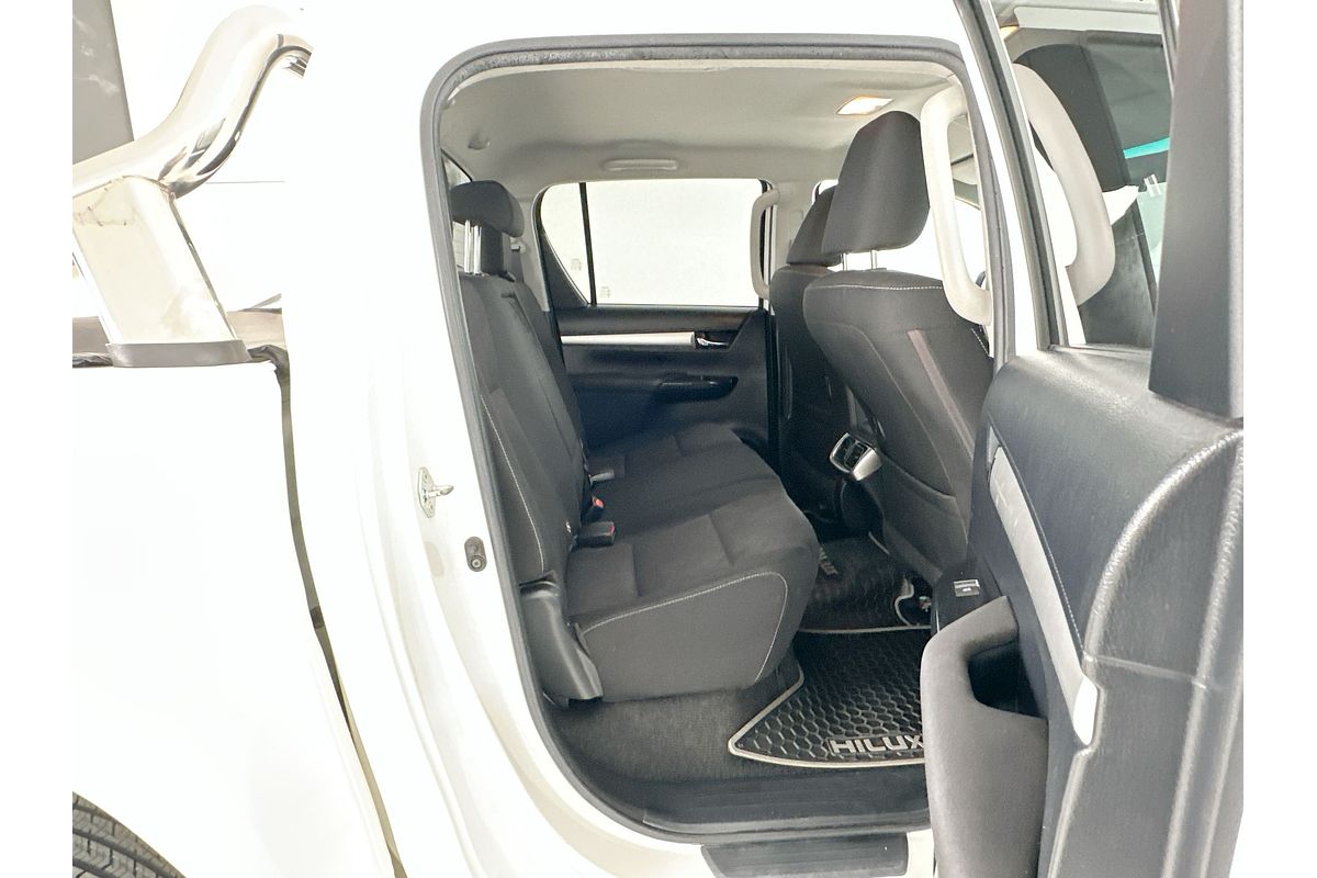 2019 Toyota Hilux SR5 GUN126R 4X4