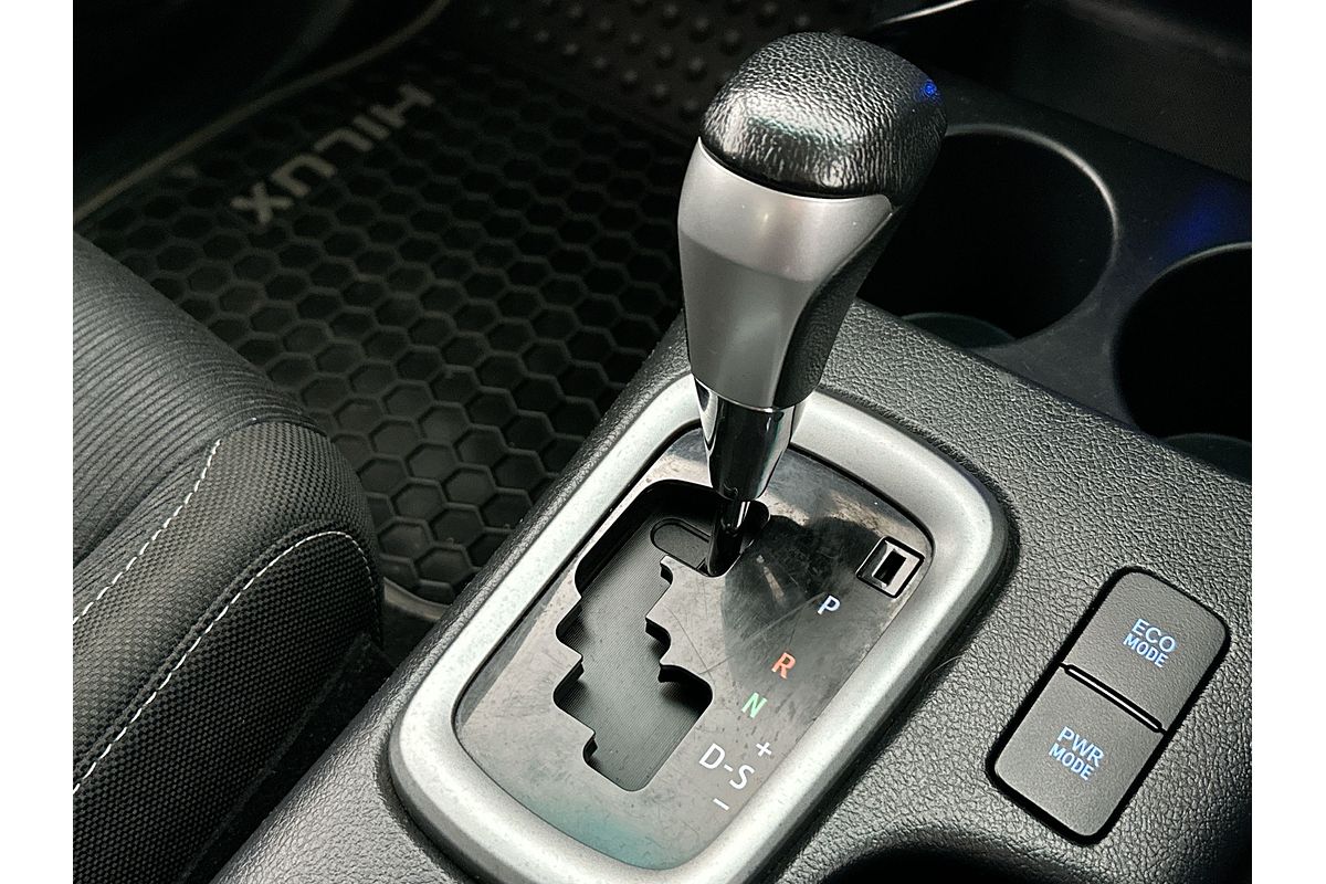 2019 Toyota Hilux SR5 GUN126R 4X4
