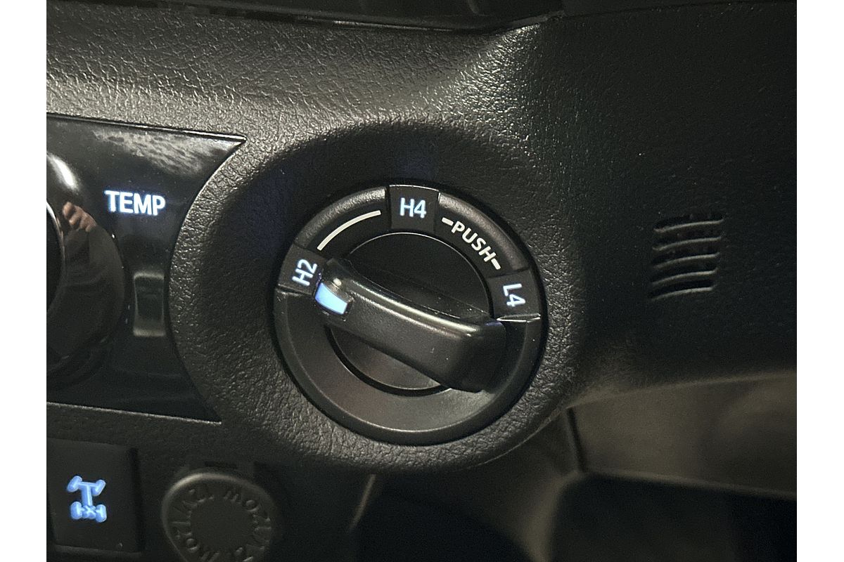2019 Toyota Hilux SR5 GUN126R 4X4