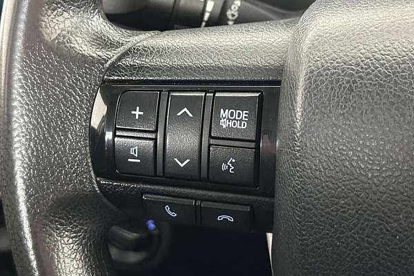 2021 Toyota Hilux SR GUN126R 4X4