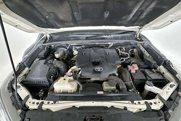 2021 Toyota Hilux SR GUN126R 4X4