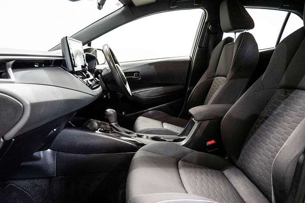 2019 Toyota Corolla Ascent Sport MZEA12R