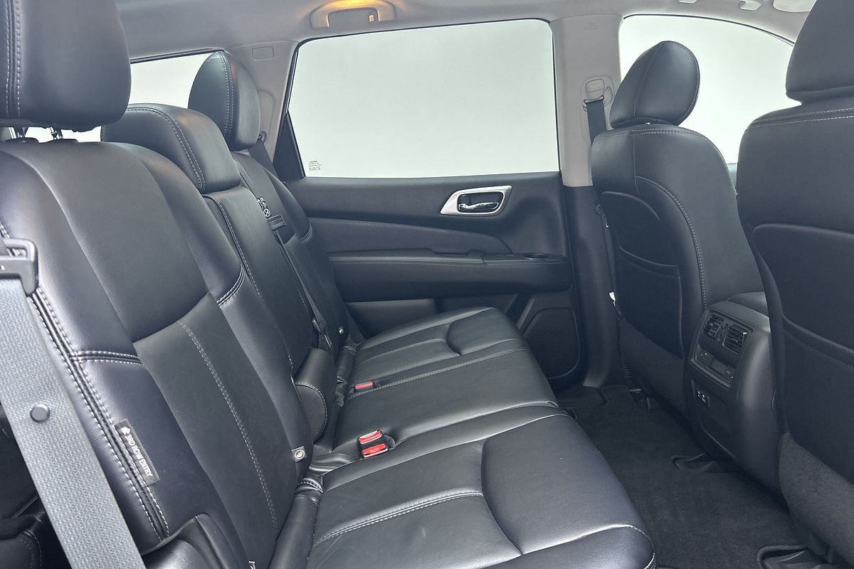 2019 Nissan Pathfinder ST-L R52 Series III