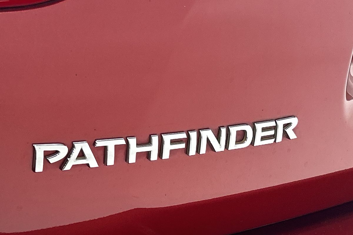 2019 Nissan Pathfinder ST-L R52 Series III