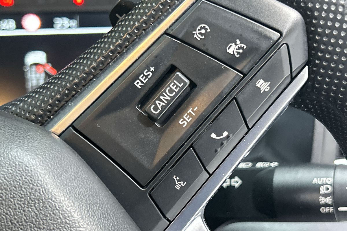 2023 Mitsubishi Outlander ES ZM
