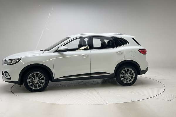 2022 MG HS Vibe SAS23