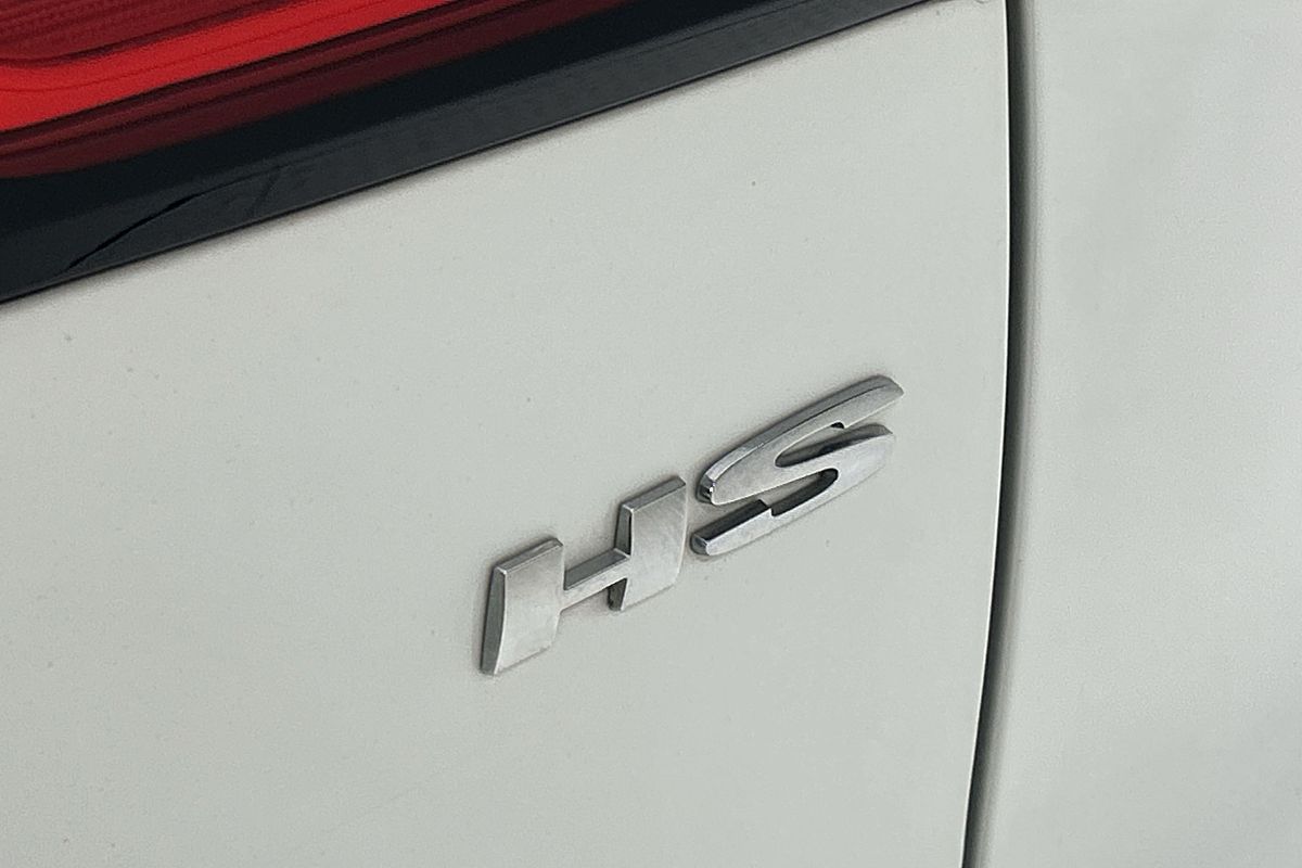 2022 MG HS Vibe SAS23