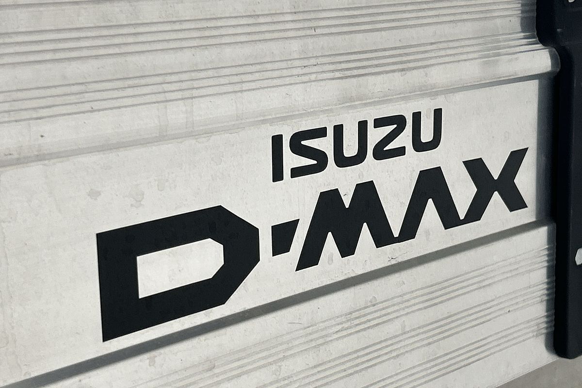2012 Isuzu D-MAX SX Rear Wheel Drive