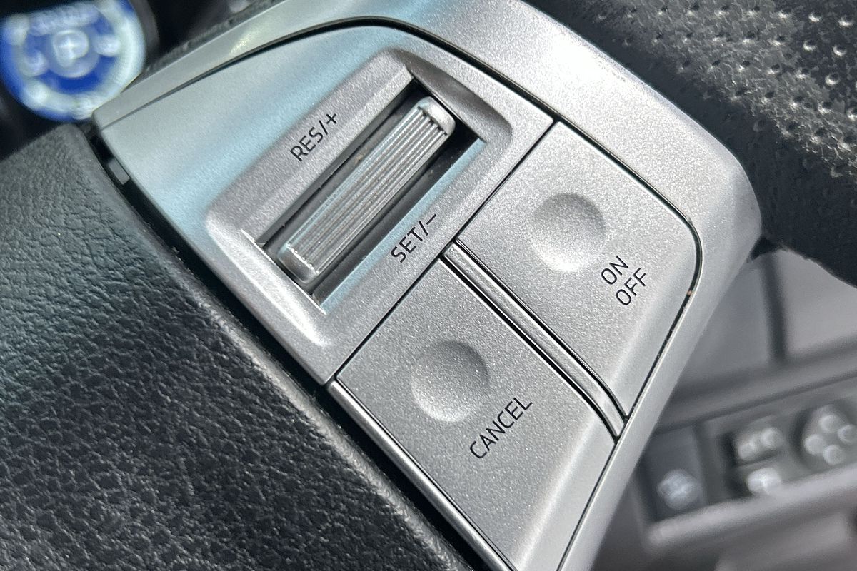 2019 Isuzu MU-X LS-T