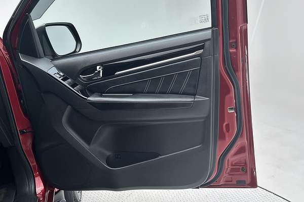 2019 Isuzu MU-X LS-T