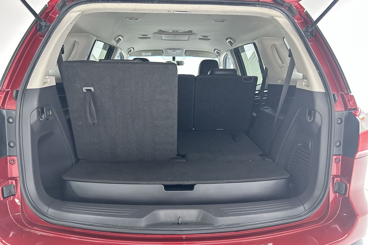 2019 Isuzu MU-X LS-T