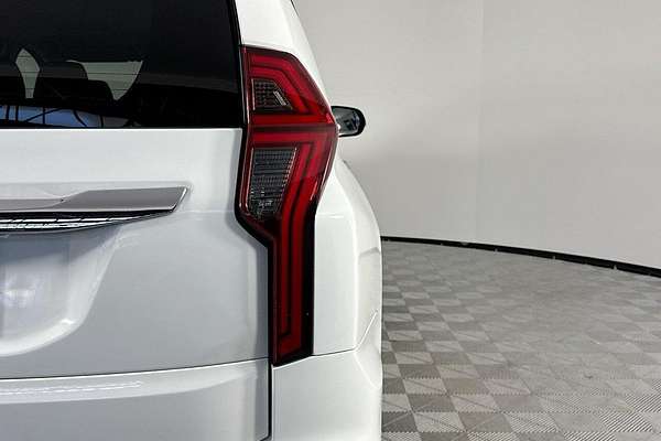 2021 Mitsubishi Pajero Sport GLS QF