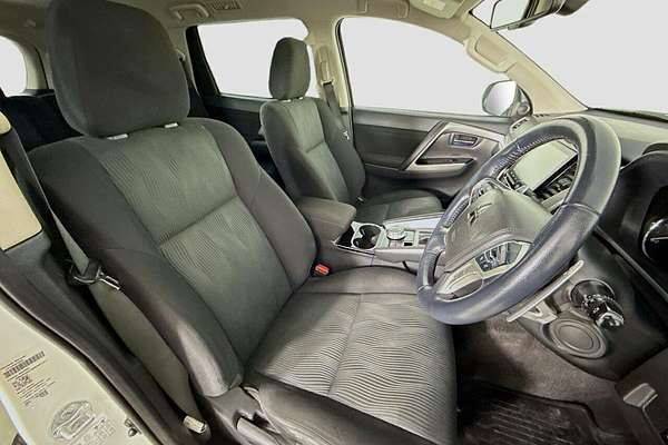 2021 Mitsubishi Pajero Sport GLS QF