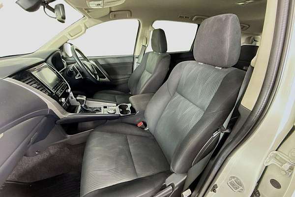 2021 Mitsubishi Pajero Sport GLS QF