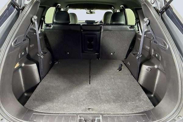 2023 Mitsubishi Outlander LS Black Edition ZM