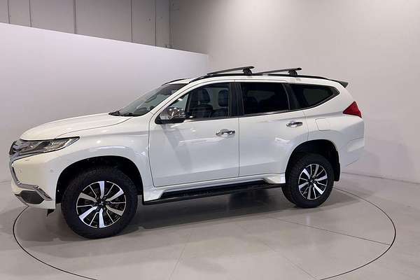 2017 Mitsubishi Pajero Sport Exceed QE