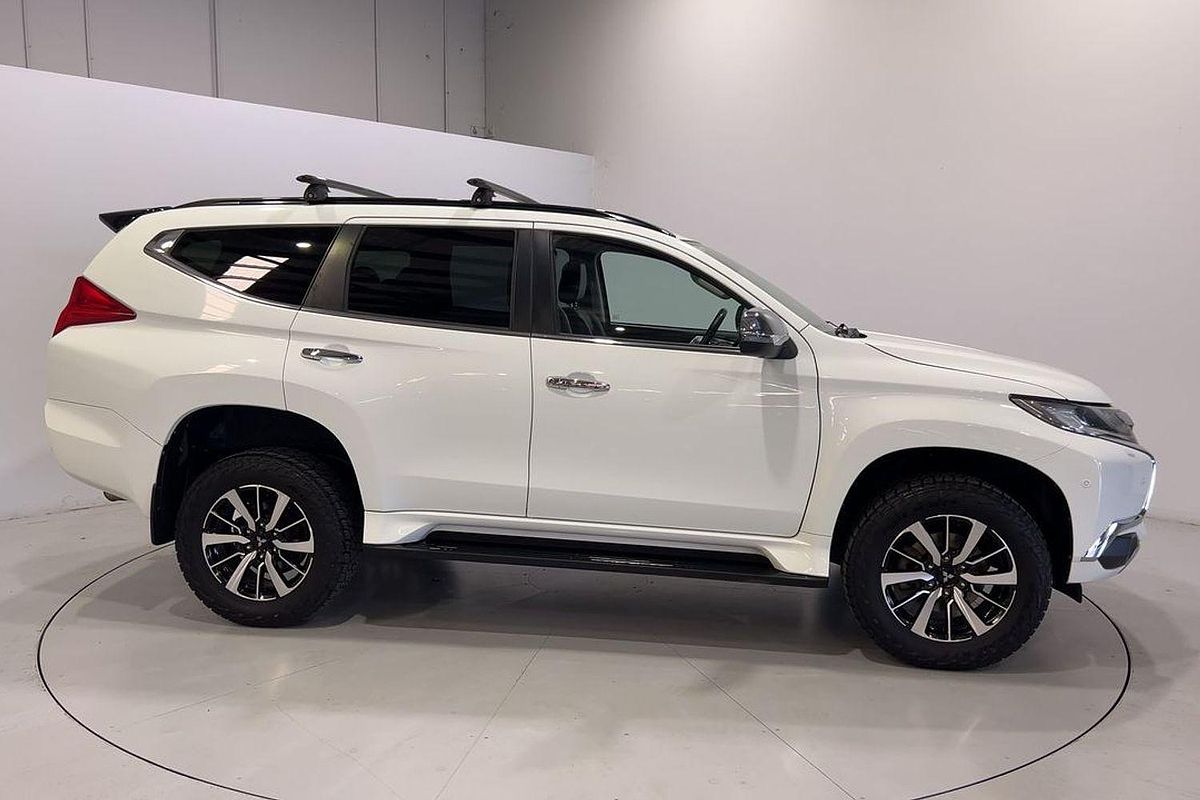 2017 Mitsubishi Pajero Sport Exceed QE