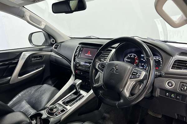 2017 Mitsubishi Pajero Sport Exceed QE