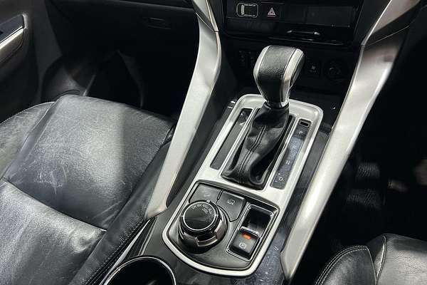 2017 Mitsubishi Pajero Sport Exceed QE