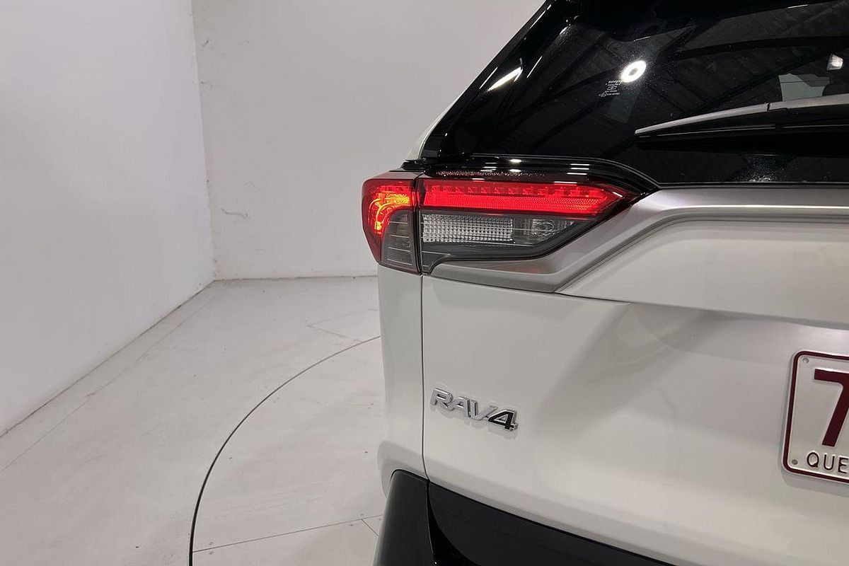 2023 Toyota RAV4 XSE AXAH52R