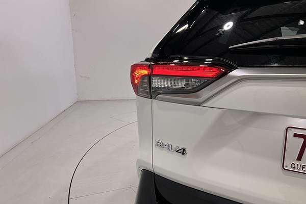 2023 Toyota RAV4 XSE AXAH52R