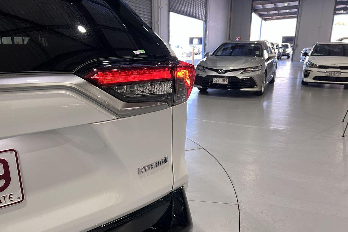 2023 Toyota RAV4 XSE AXAH52R