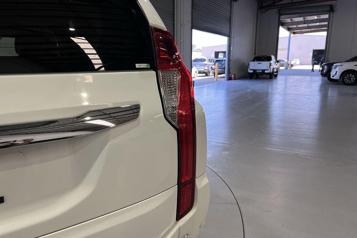 2017 Mitsubishi Pajero Sport Exceed QE