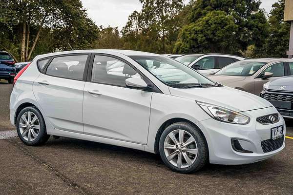 2018 Hyundai Accent Sport RB6