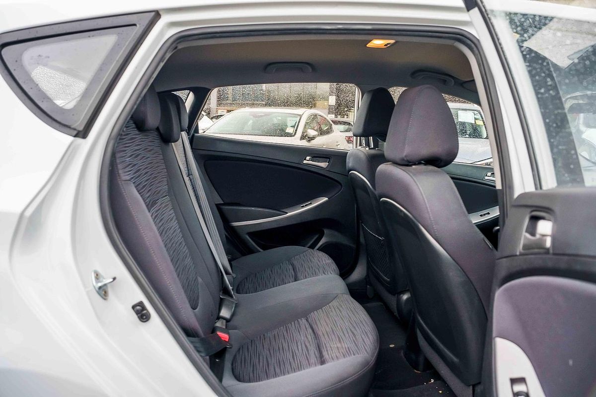 2018 Hyundai Accent Sport RB6