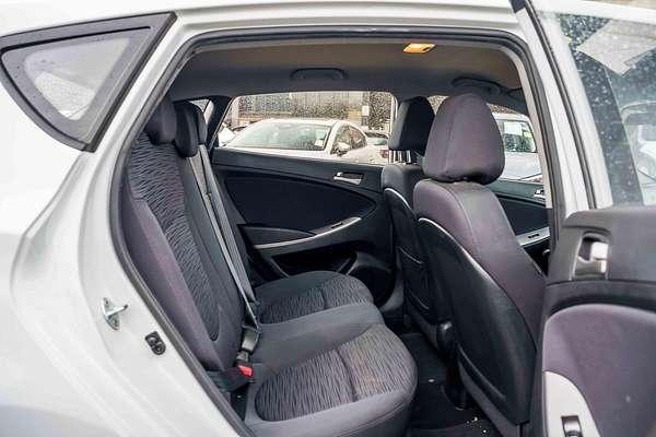 2018 Hyundai Accent Sport RB6