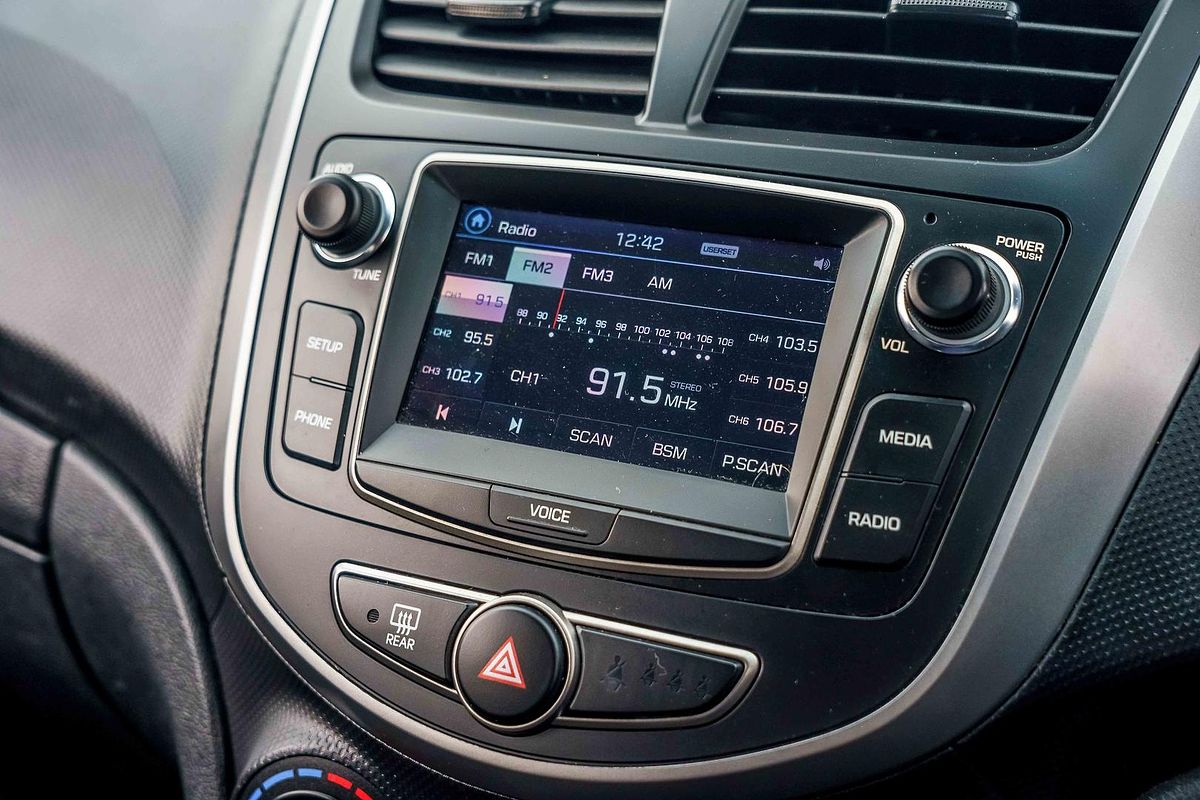 2018 Hyundai Accent Sport RB6