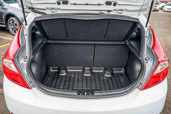 2018 Hyundai Accent Sport RB6