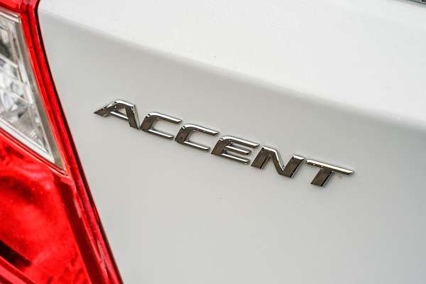 2018 Hyundai Accent Sport RB6