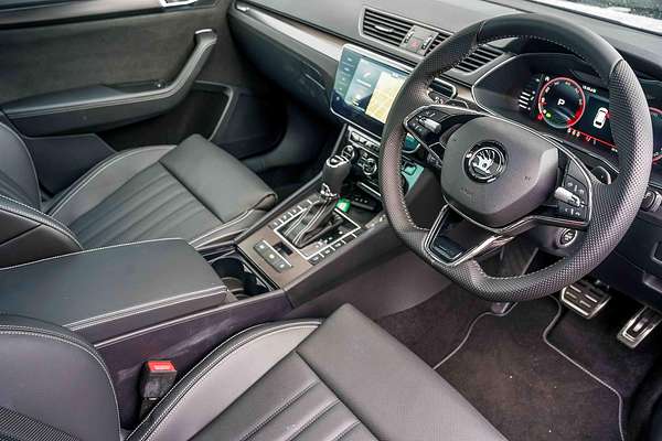 2024 SKODA Superb 206TSI SportLine NP