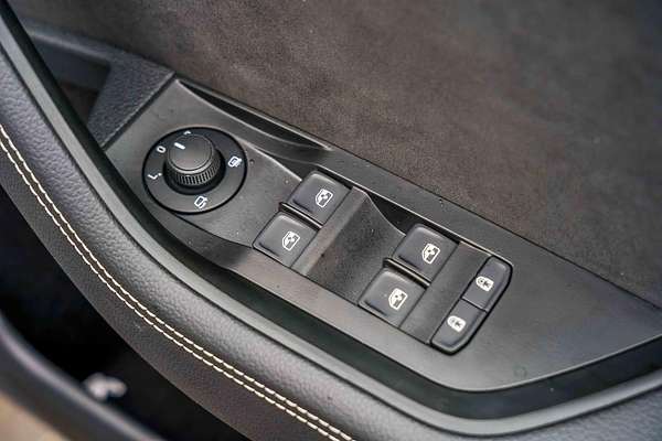 2024 SKODA Superb 206TSI SportLine NP