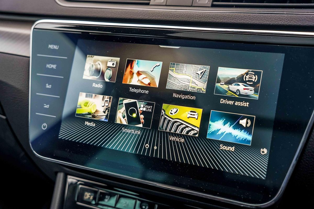 2024 SKODA Superb 206TSI SportLine NP