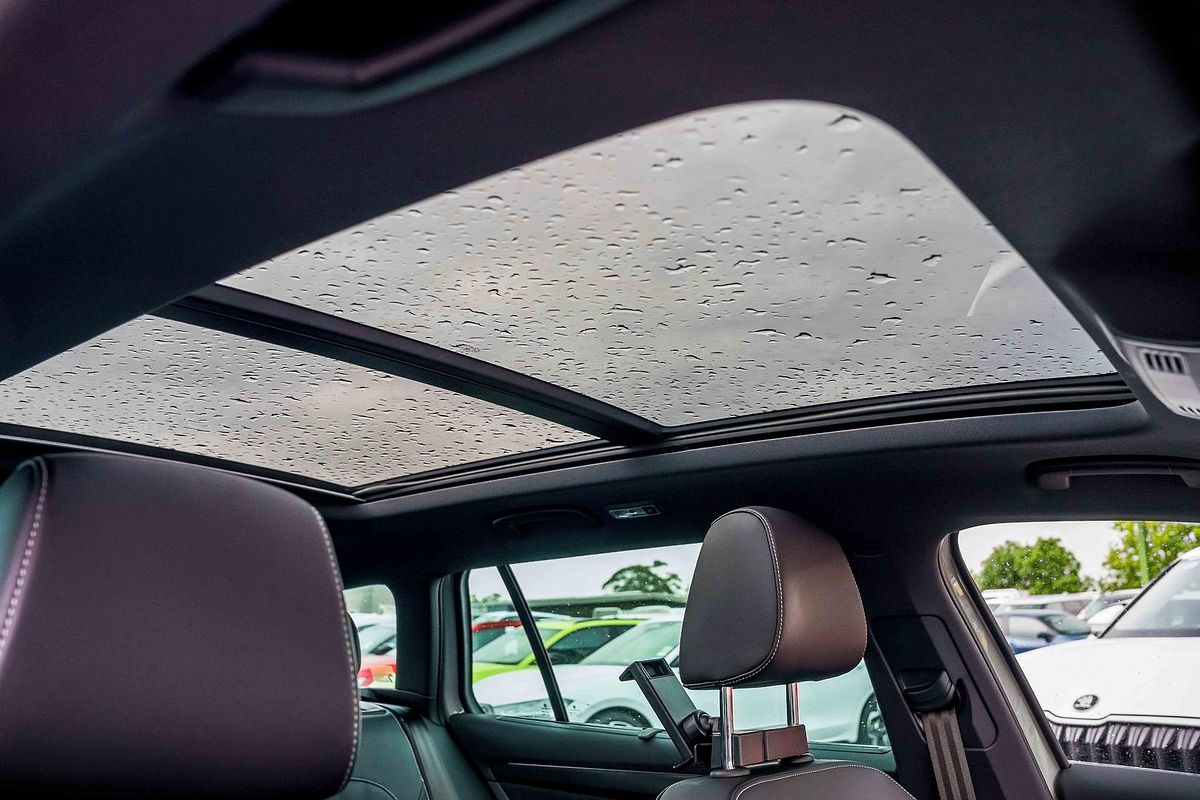 2024 SKODA Superb 206TSI SportLine NP