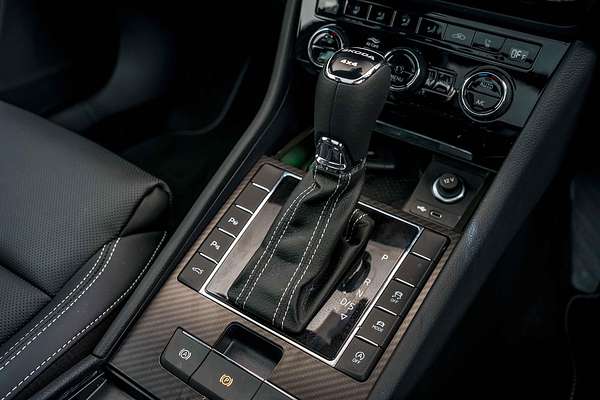 2024 SKODA Superb 206TSI SportLine NP