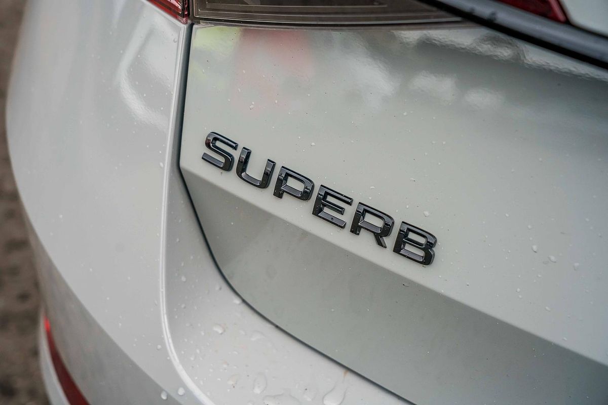 2024 SKODA Superb 206TSI SportLine NP