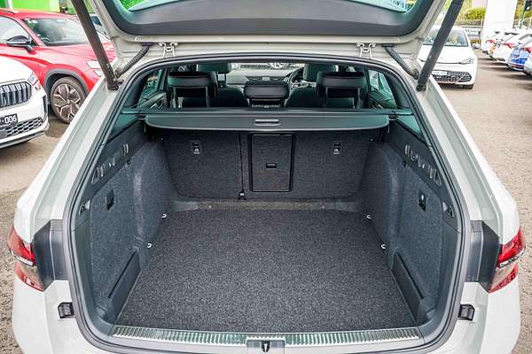 2024 SKODA Superb 206TSI SportLine NP