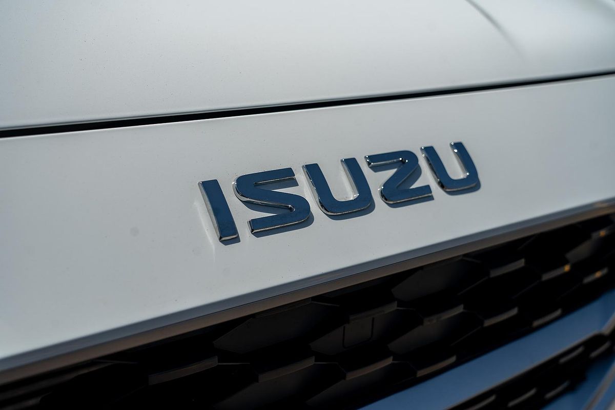 2024 Isuzu MU-X LS-U