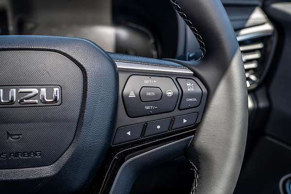 2024 Isuzu MU-X LS-U