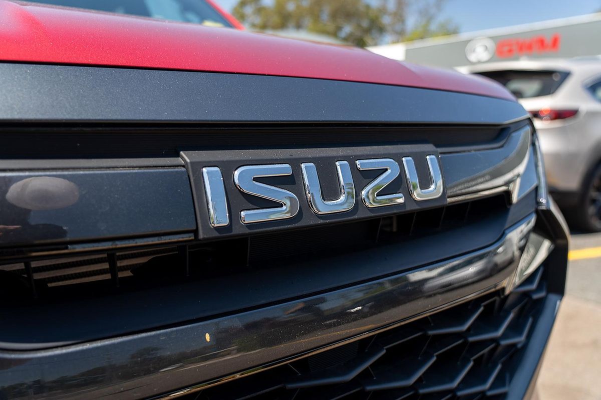 2025 Isuzu D-MAX X-TERRAIN 4X4