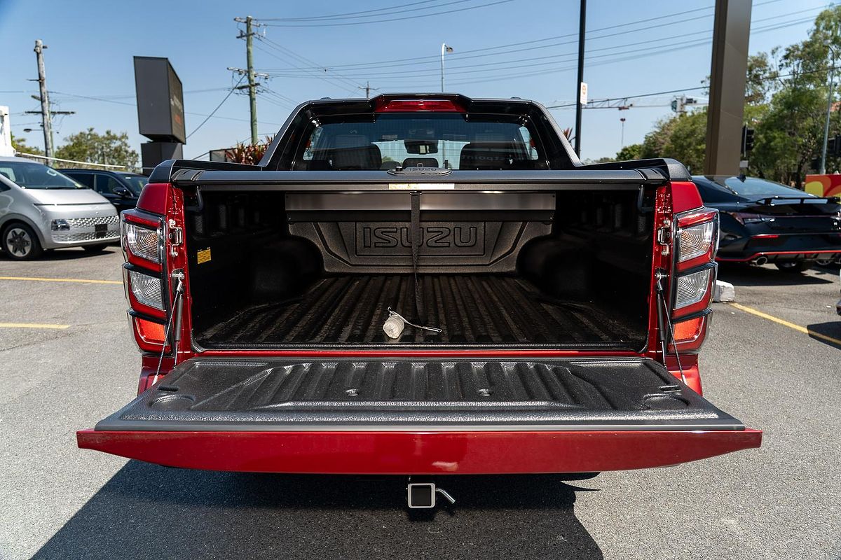 2025 Isuzu D-MAX X-TERRAIN 4X4