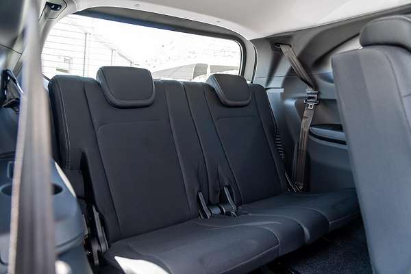 2025 Isuzu MU-X LS-M