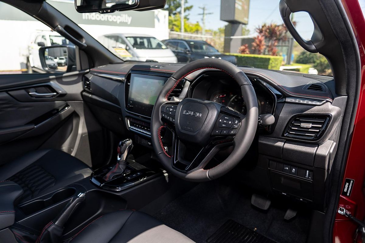 2025 Isuzu D-MAX X-TERRAIN 4X4