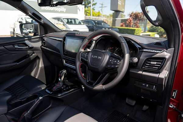 2025 Isuzu D-MAX X-TERRAIN 4X4